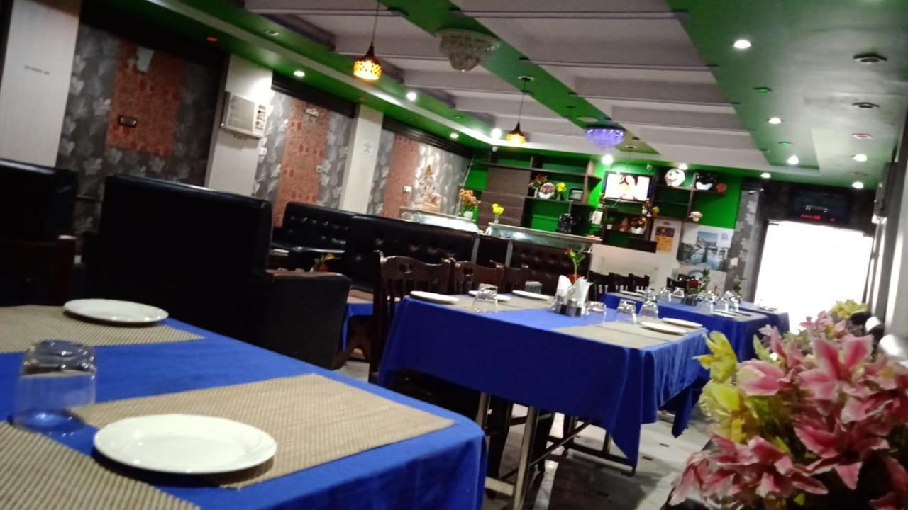 Rohit International By Wb Inn Sasarām Zewnętrze zdjęcie